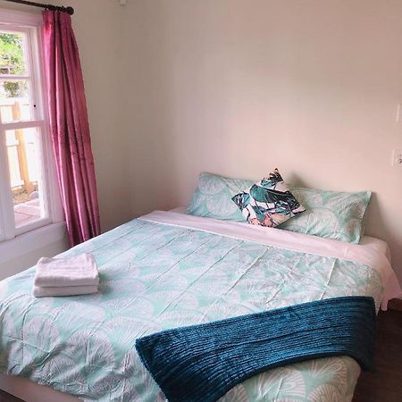 Papanui Road Holiday Home クライストチャーチ エクステリア 写真