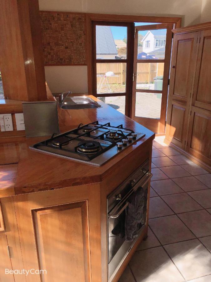 Papanui Road Holiday Home クライストチャーチ エクステリア 写真